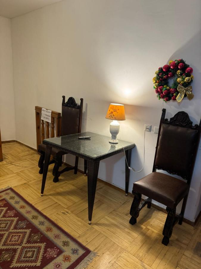 דירות טביליסי Lika'S Hause מראה חיצוני תמונה