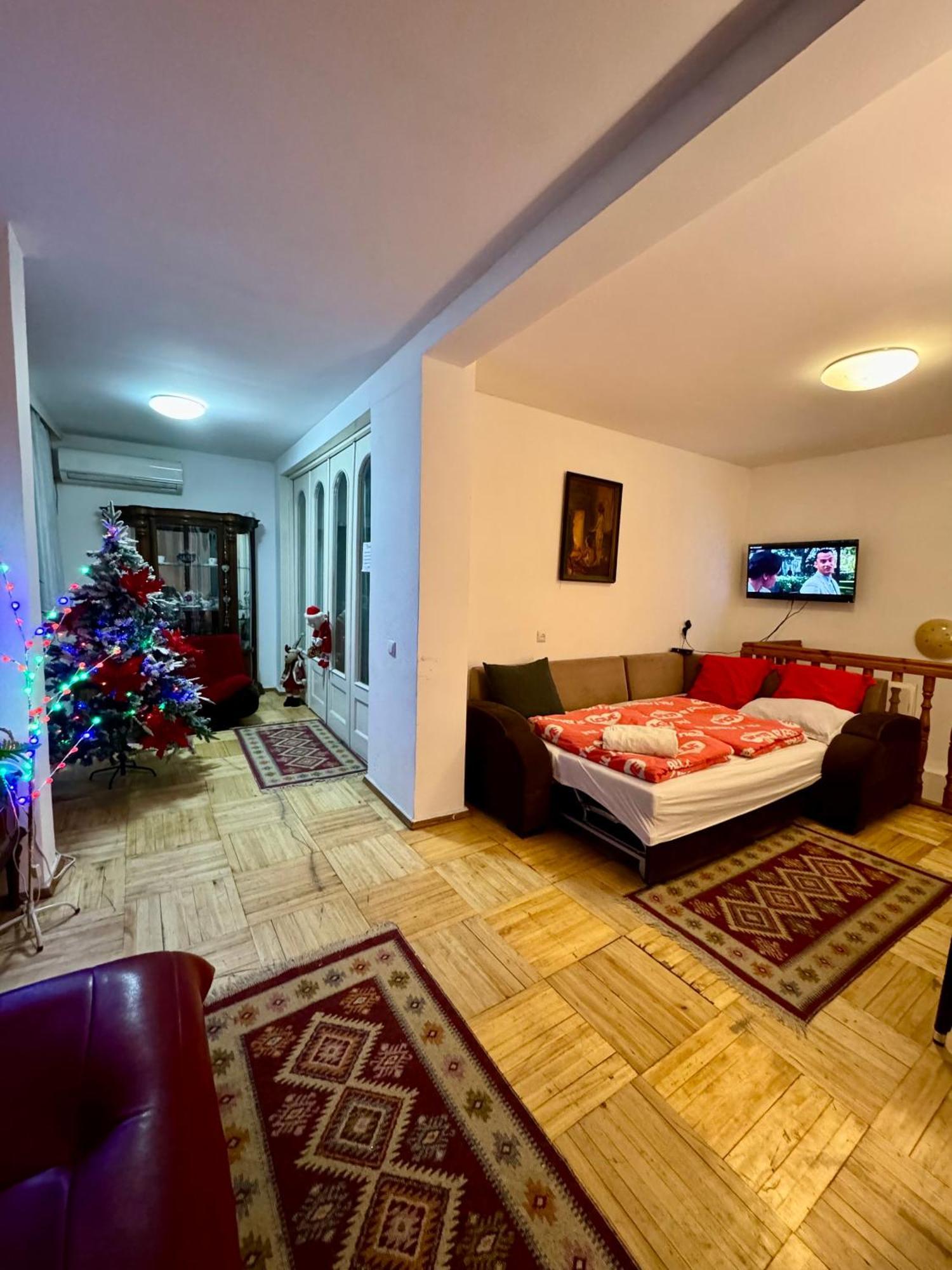דירות טביליסי Lika'S Hause מראה חיצוני תמונה